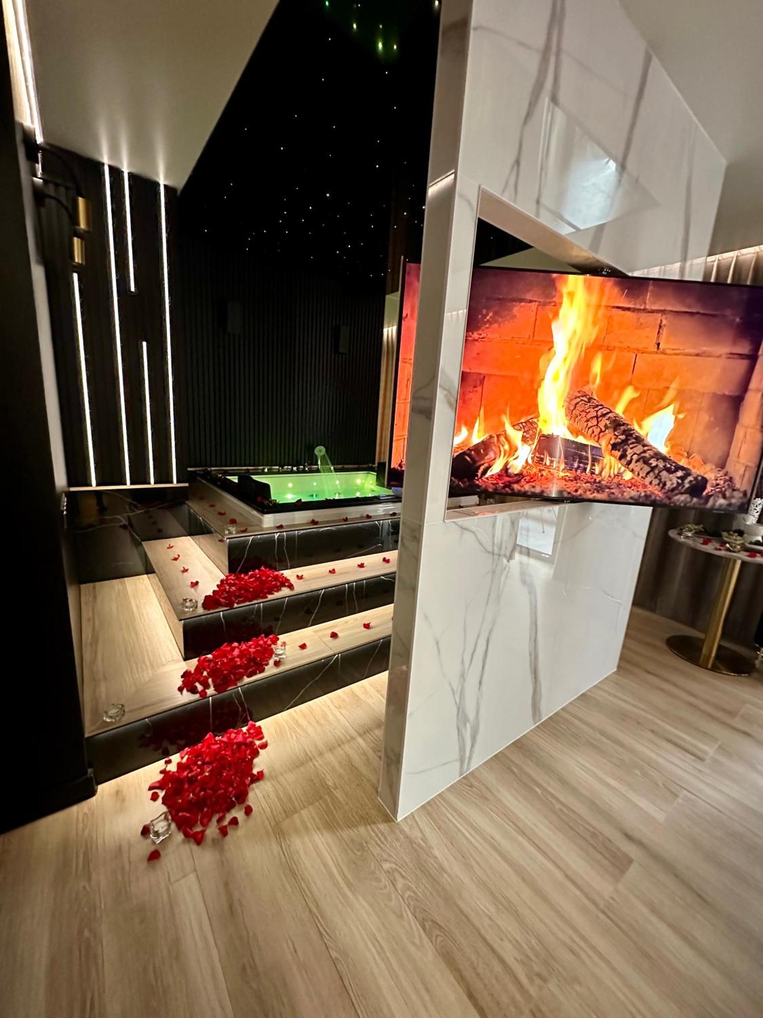 Wislane Tarasy Vip Apartamenty Jacuzzi Krakow Exterior photo